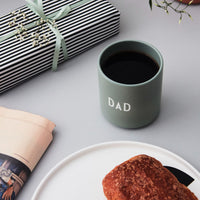 Becher von Design Letters | dad