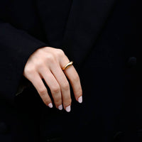 Ring organisch, gold