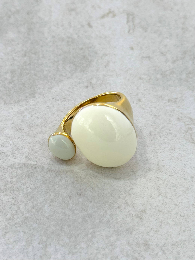 Ring aus Edelstahl, emailliert grüntöne