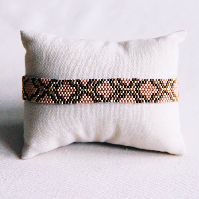 Armband gewoben mit Schlangenmotiv