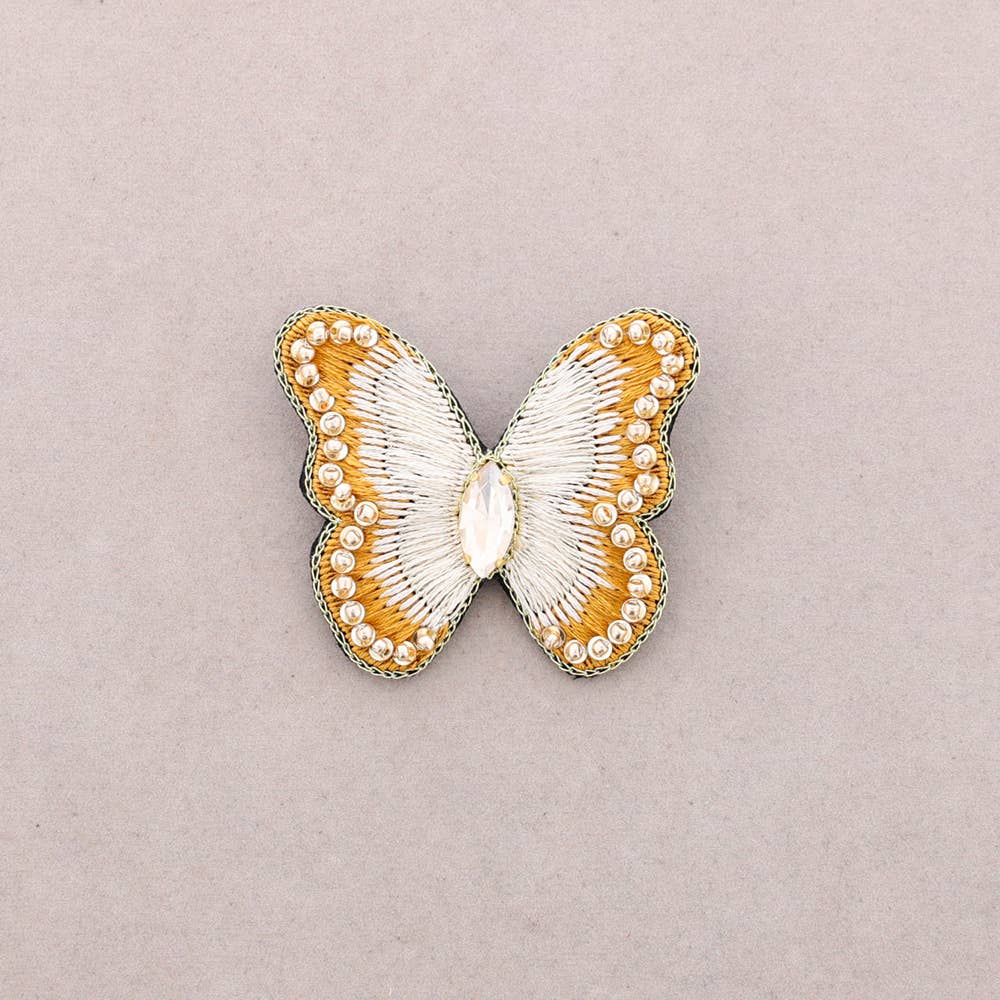 Schmetterlingsbrosche mit Pailletten