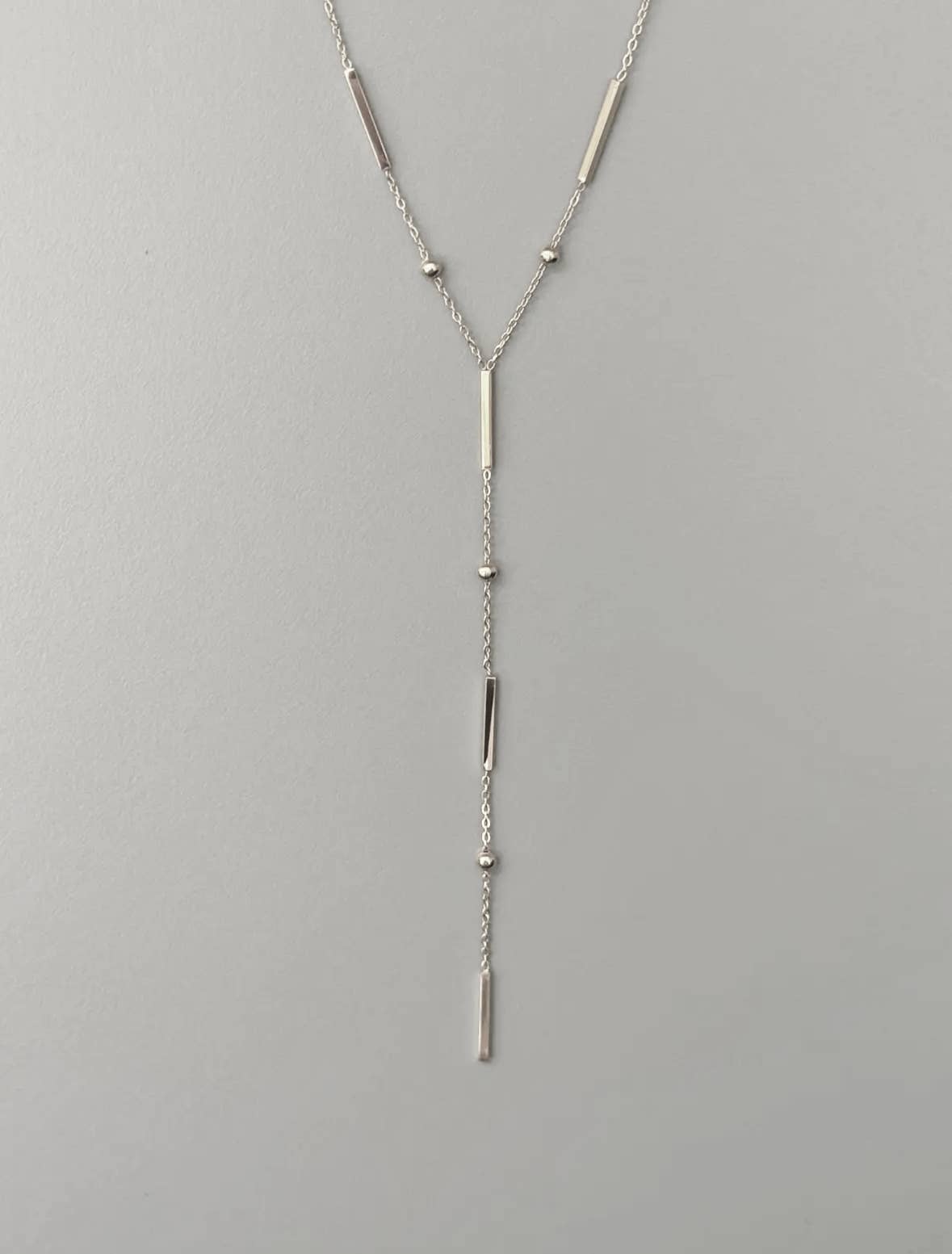 Halskette mit Stabanhänger