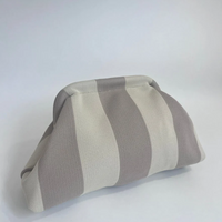 Clutch (Kosmetiktasche) Stripes