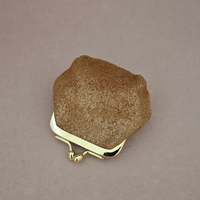 Mini-Lederbörse mit Retro-Verschluss