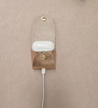 Taschenanhänger, Leder-Ohrhörerhalter