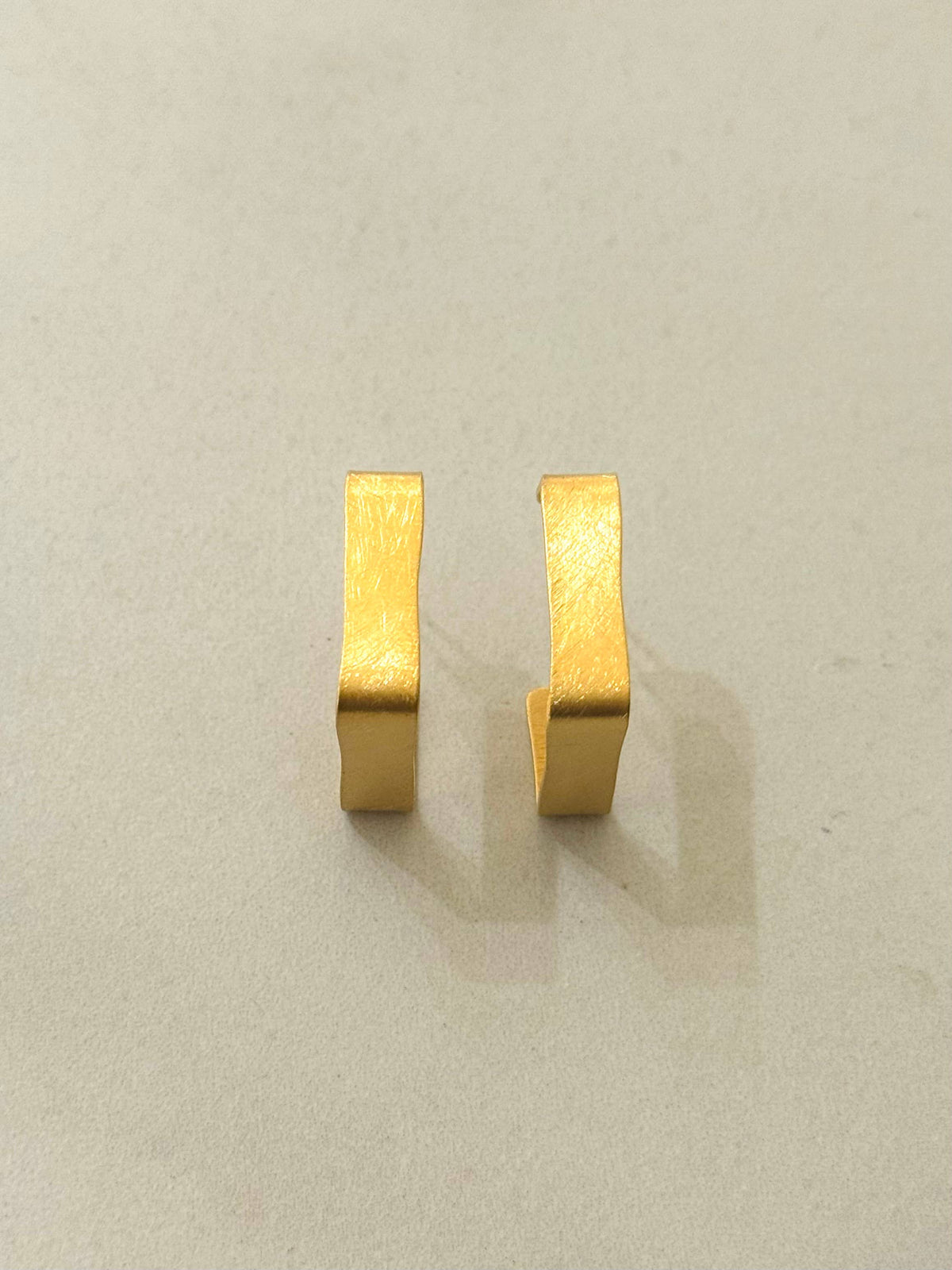 Gebürstete Geometrische Quadratische Ohrringe