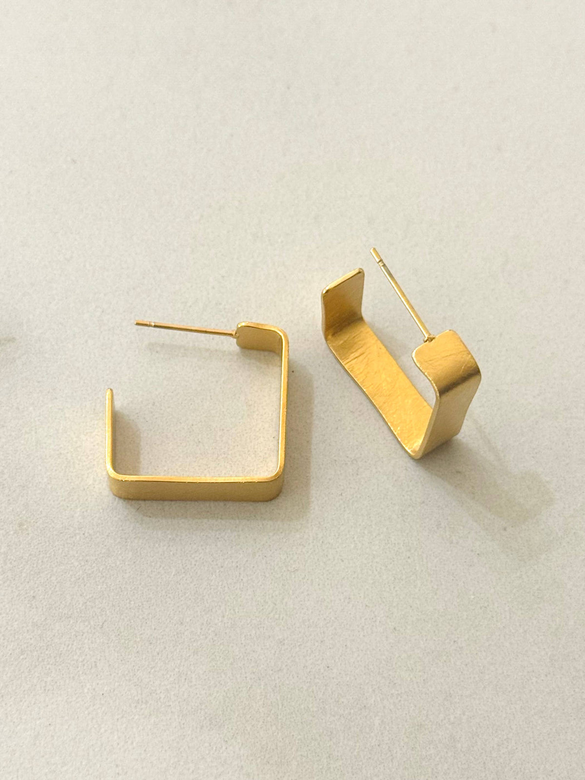 Gebürstete Geometrische Quadratische Ohrringe