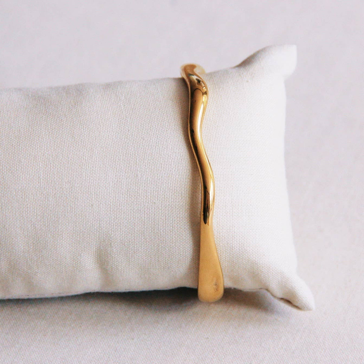 Armreif gewellt - gold