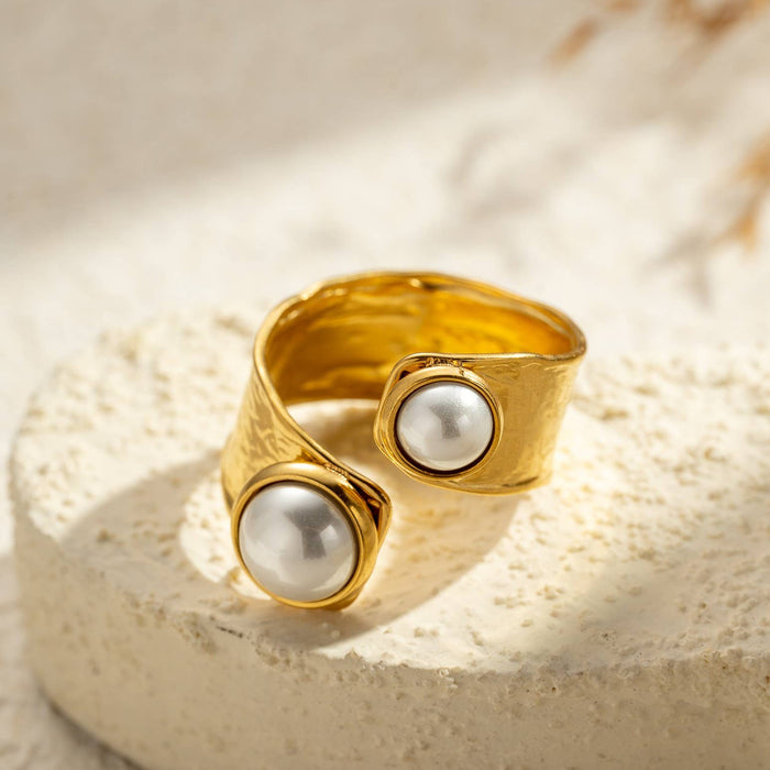 Verstellbarer Ring mit weißen Perle