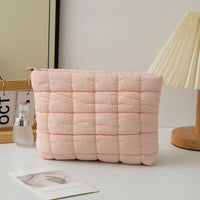 Gesteppte Puffer Clutch