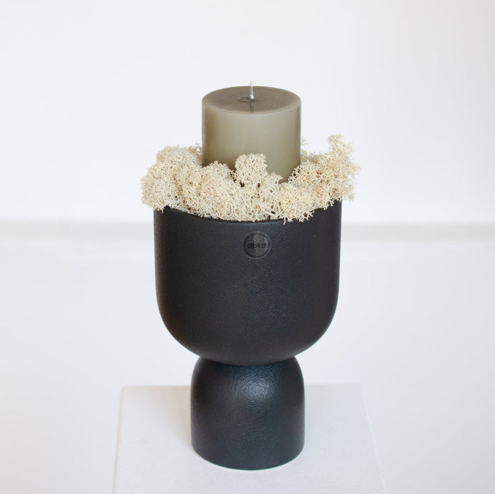 Gesteck Winter mit Kerze