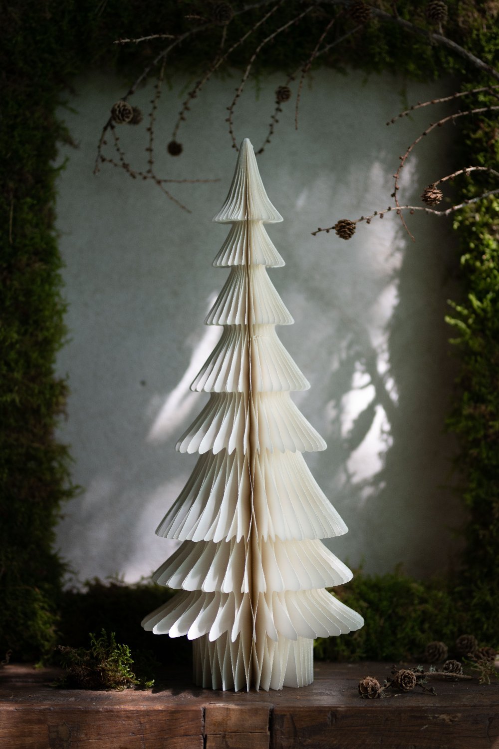 Tannenbaum aus Papier XL