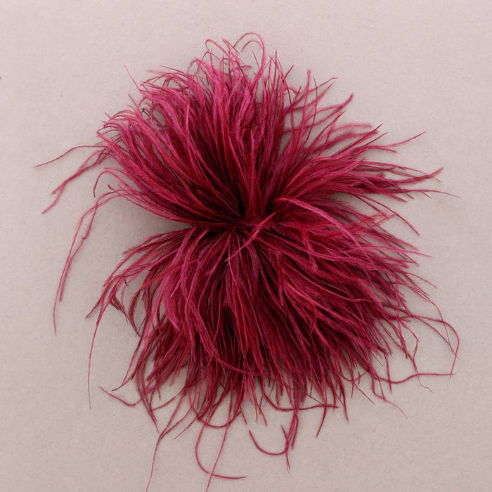 Federbrosche, bordeauxe