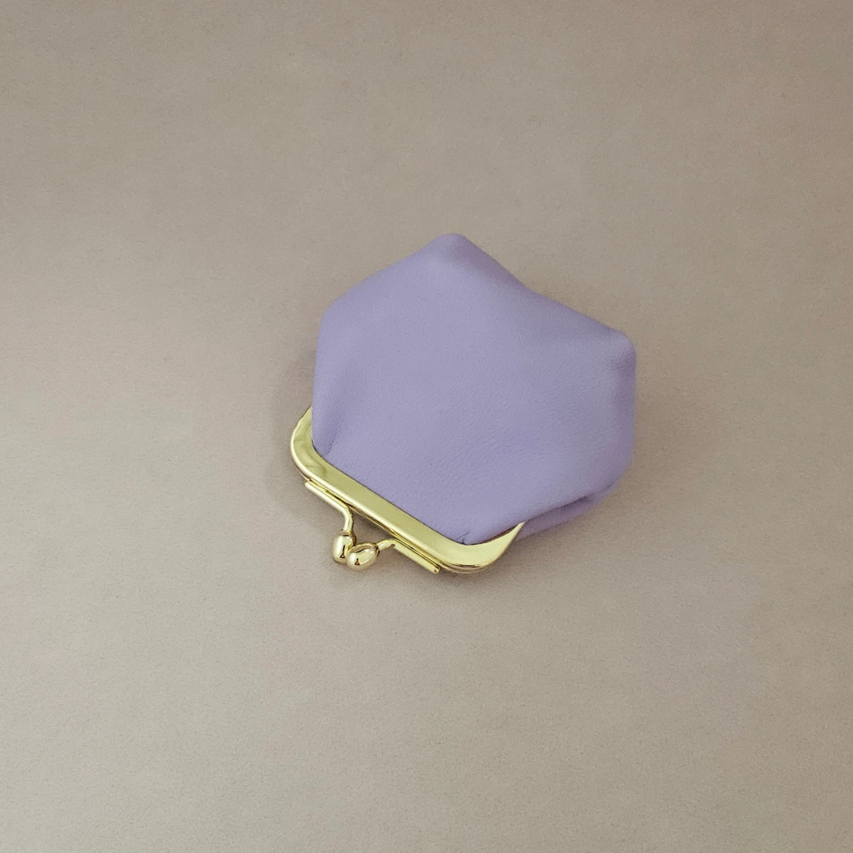 Mini-Lederbörse mit Retro-Verschluss