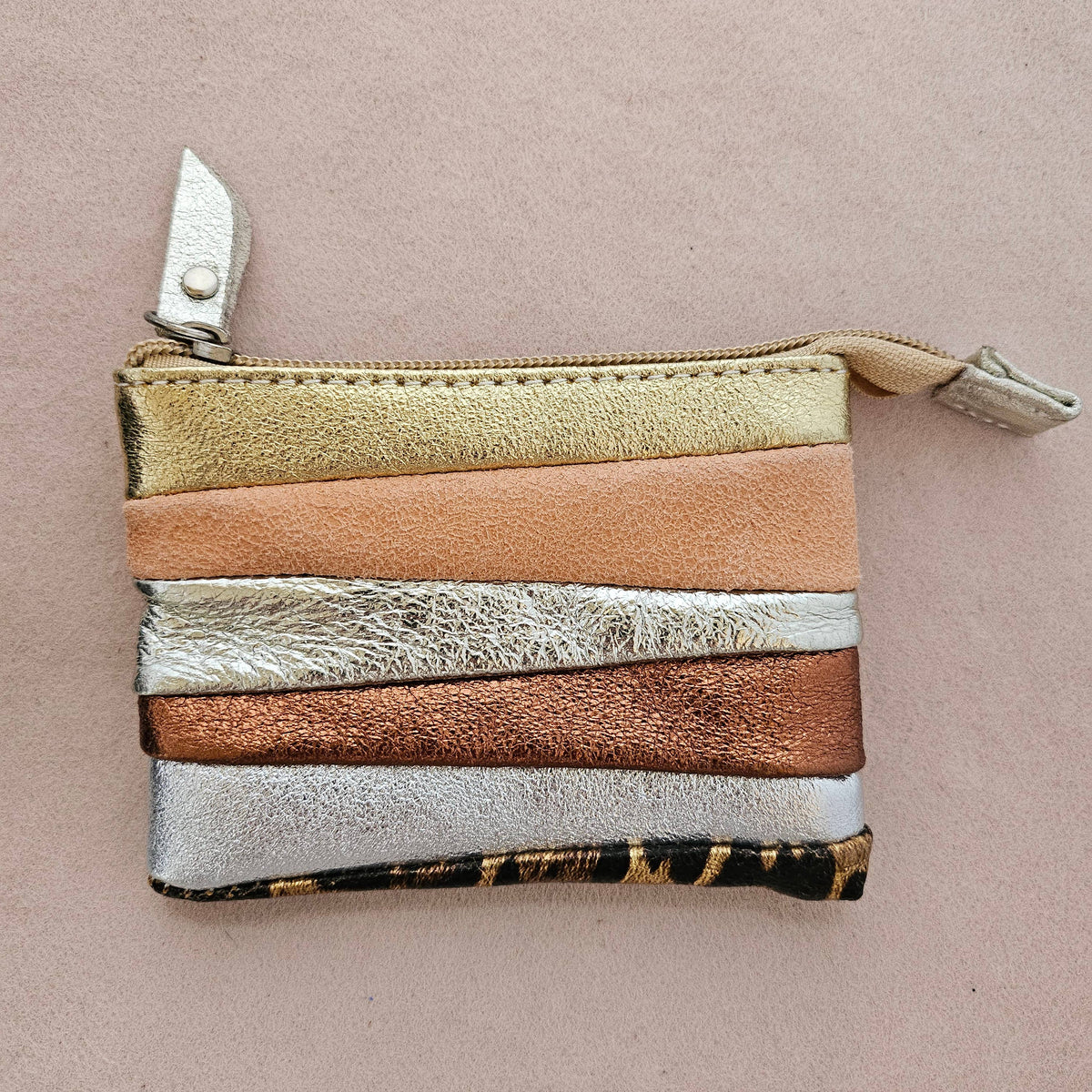 Bunte Geldbörsen aus Leder